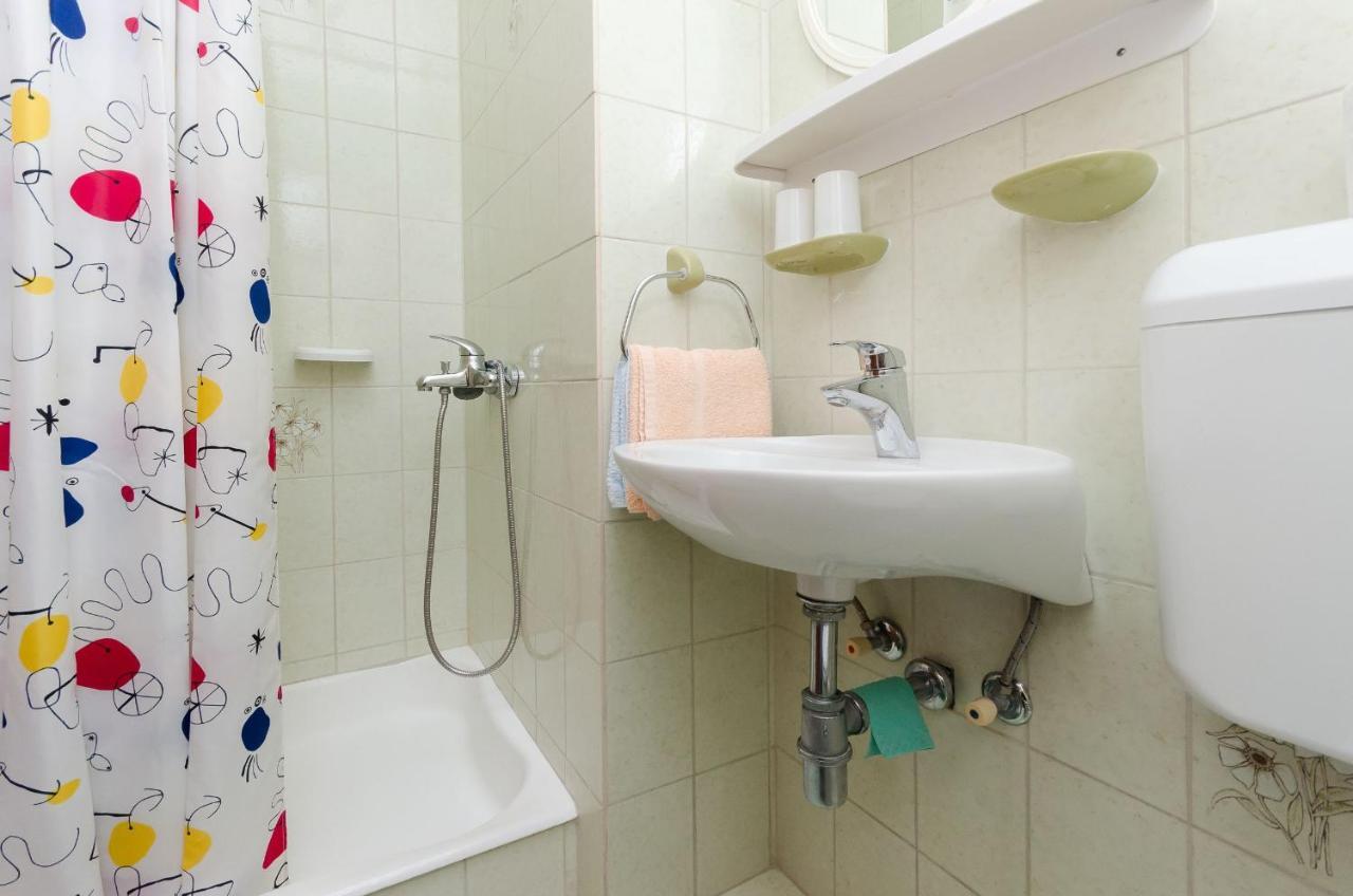 ראב Rooms Mihaela מראה חיצוני תמונה